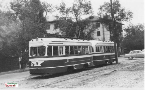 1937